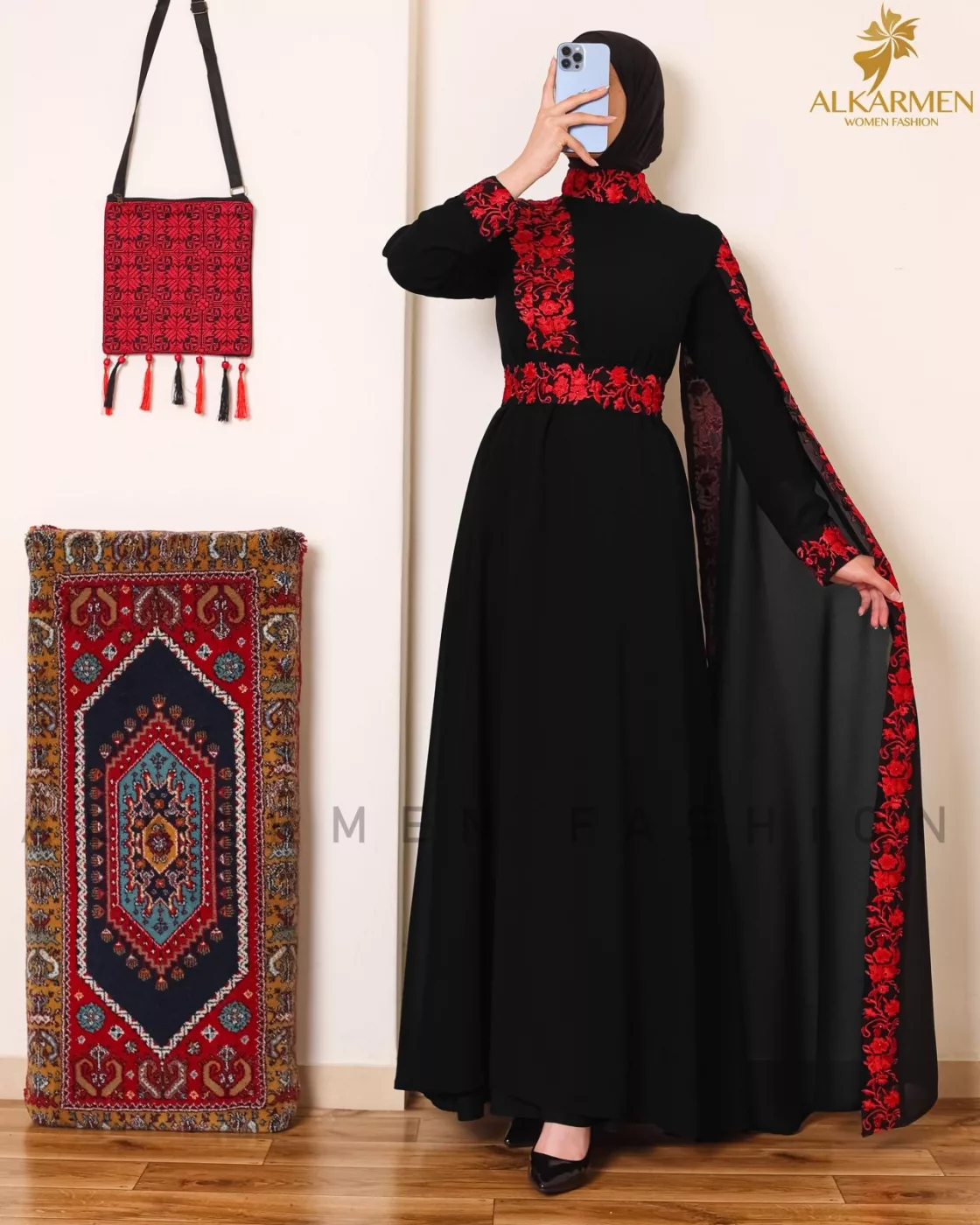 اسود واحمر
